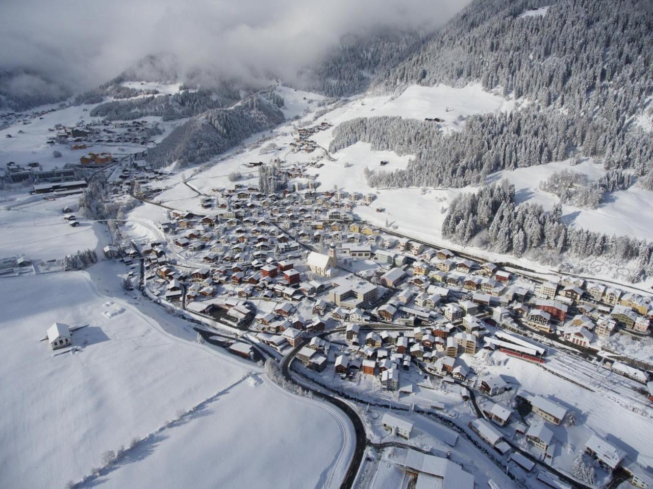 Hotel Restaurant La Furca Disentis Dış mekan fotoğraf